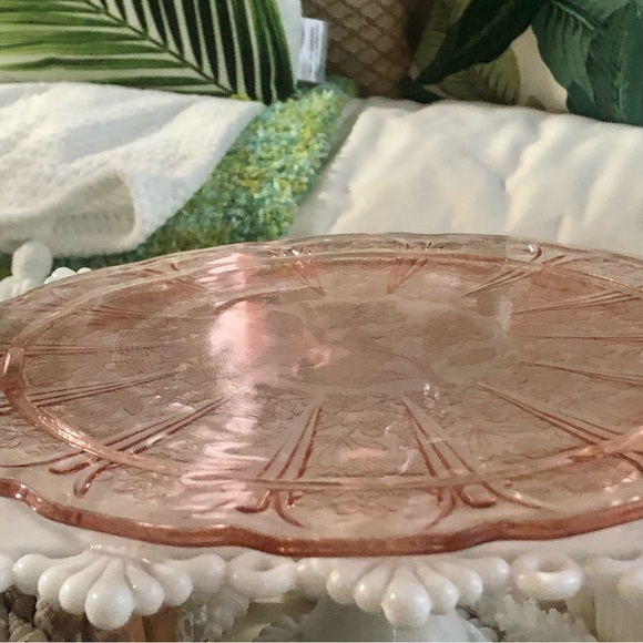 Vintage Depression Glass Jeanette Blossom Pink Cake Plate - Picture 2 of 8